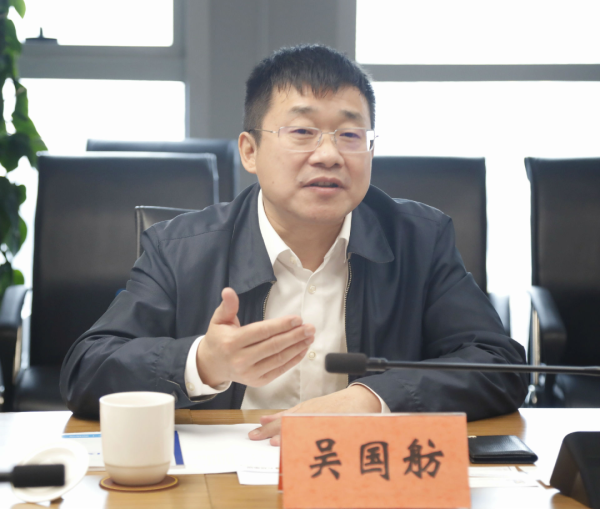 双融网 吴国舫，政商“旋转门”腐败的典型